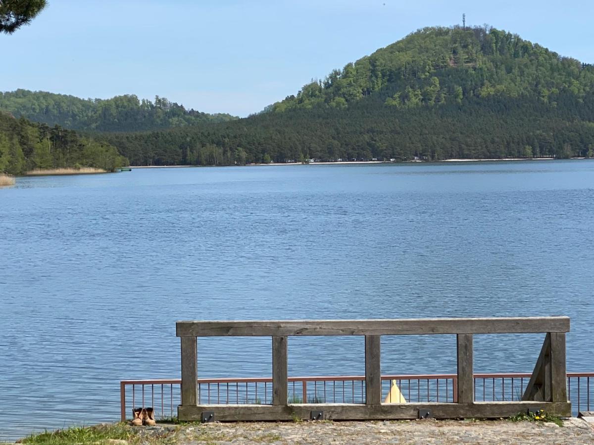 Apartman V Lakeparku Staré Splavy Екстериор снимка